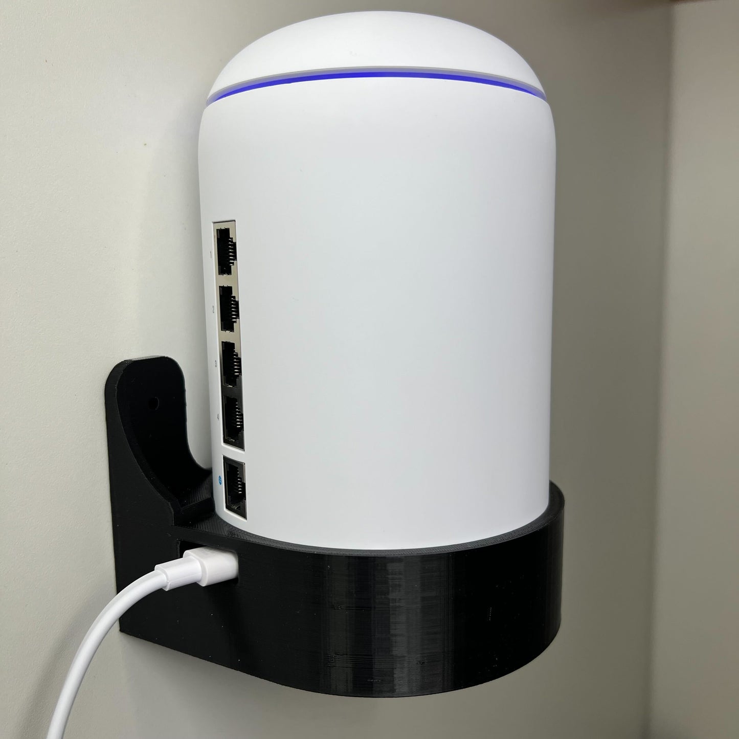 Wall Mount for Ubiquiti UniFi Dream Machine & Dream Router