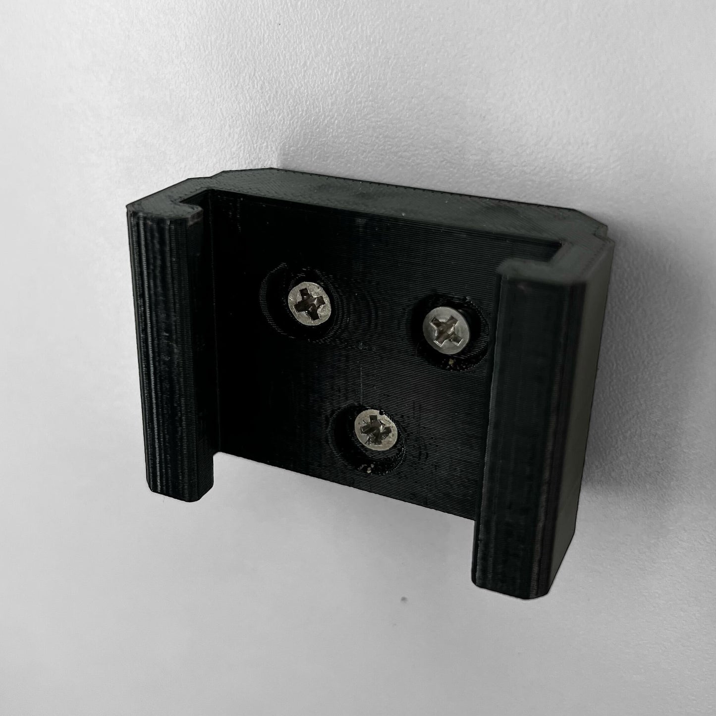 Wall Mount for Milwaukee M18 Battery