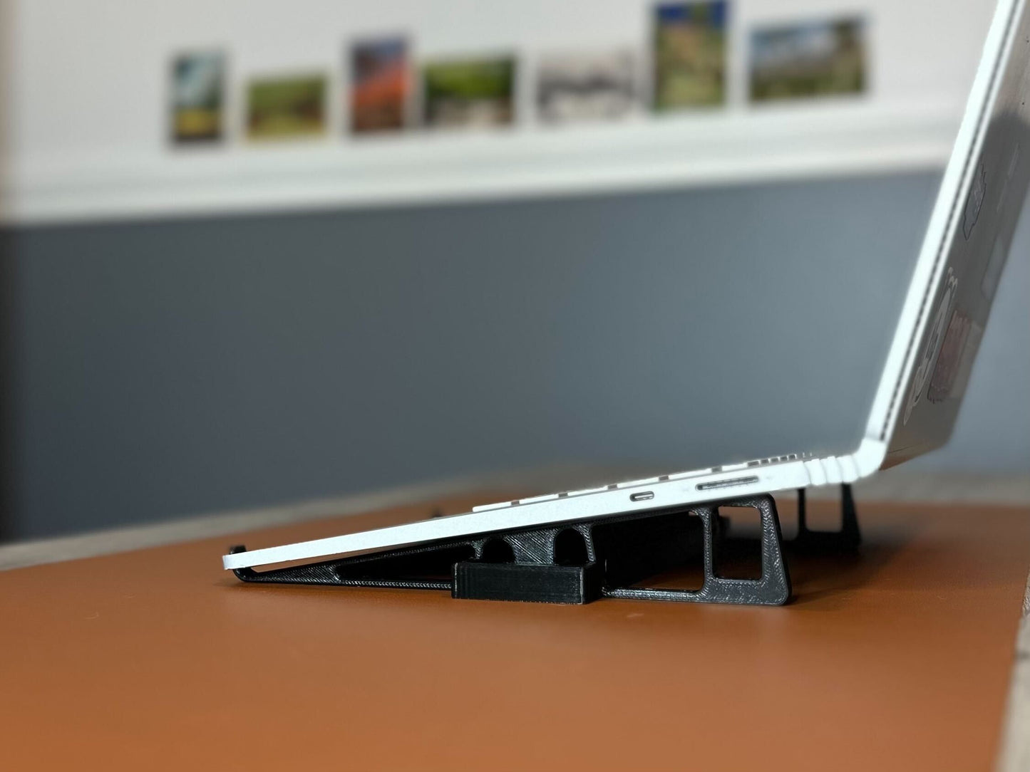 Universal Compact Elevated Laptop Stand 10° Angle