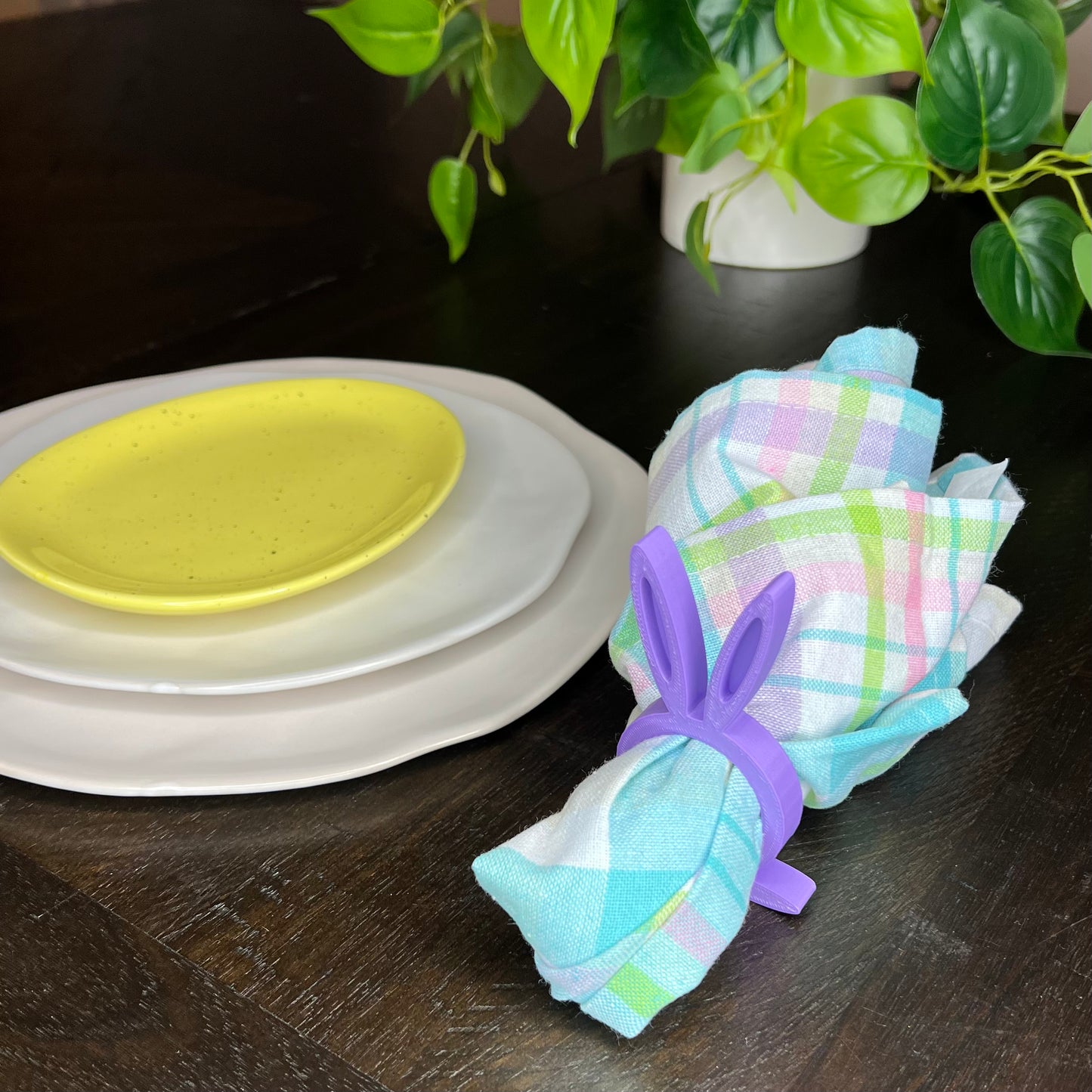 Spring Bunny Rabbit Dining Napkin Ring - Easter Holiday Decor